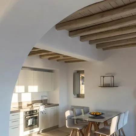 Villa With Stunning View In Mykonos