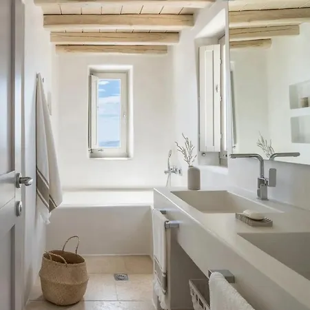 Villa With Stunning View In Mykonos Megali Ammos (Mykonos)